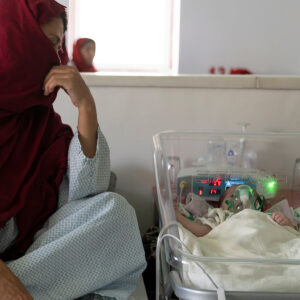 Aiuta una mamma in Afghanistan