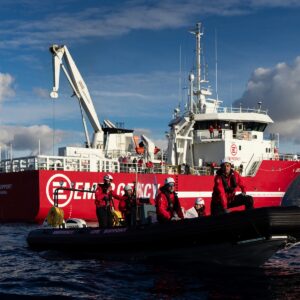 Giubbotti salvagente per la Life Support di EMERGENCY