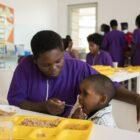 Regala pasti per i pazienti degli ospedali di EMERGENCY